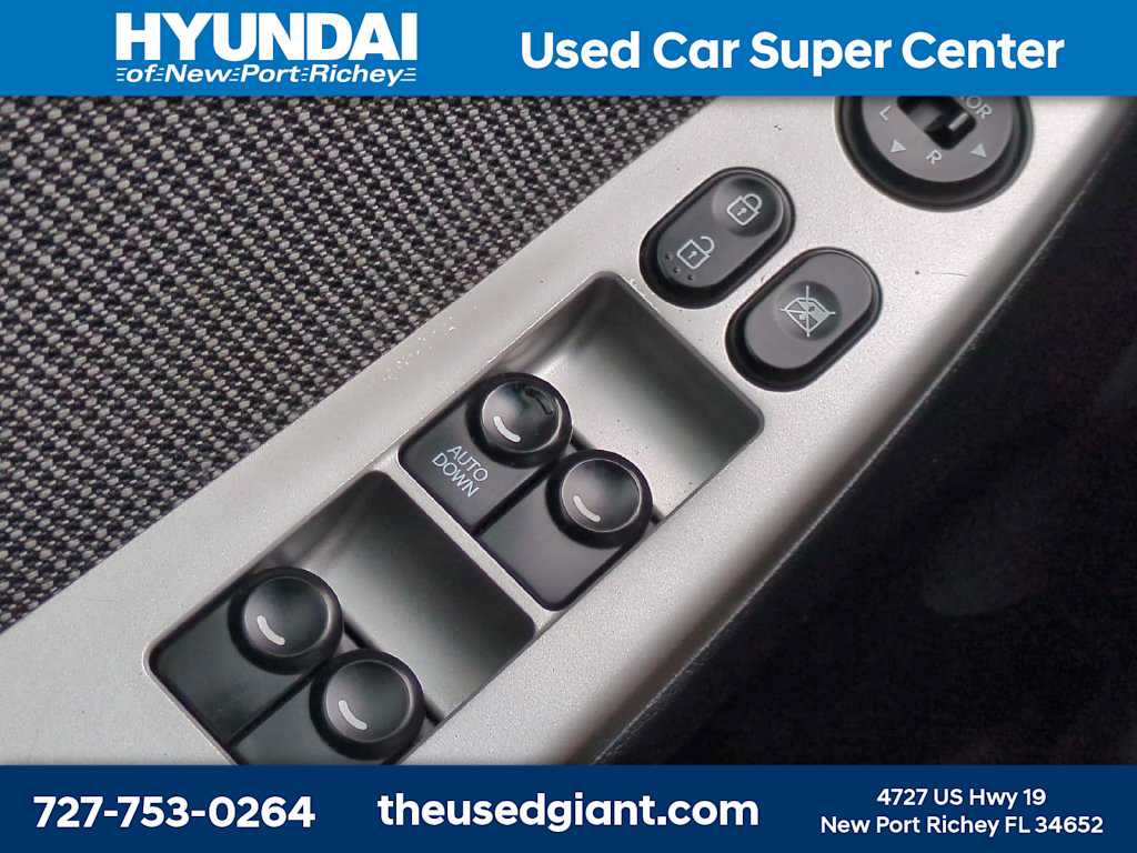 Used 2014 Hyundai Accent GS FWD image 23