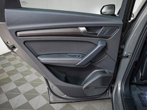 Certified 2025 Audi Q5 2.0T Premium Plus w/ Premium Plus Package image 25