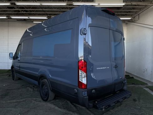 Used 2020 Ford Transit 250 148 High Roof Extended image 3
