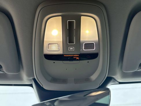 Certified 2025 Volvo XC60 B5 Plus image 25