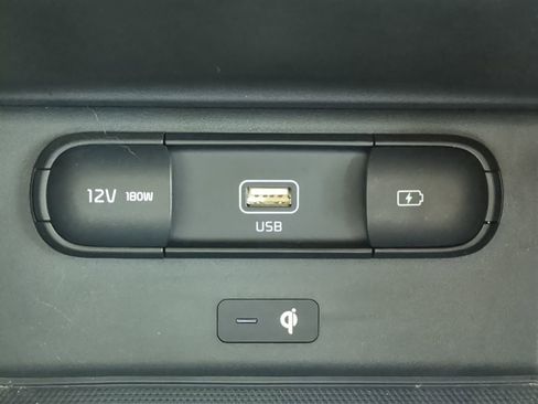 Used 2022 Kia Telluride SX w/ SX Prestige Package image 25