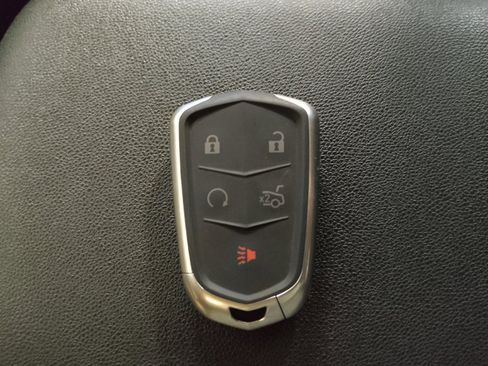 Used 2021 Chevrolet Equinox LT image 32