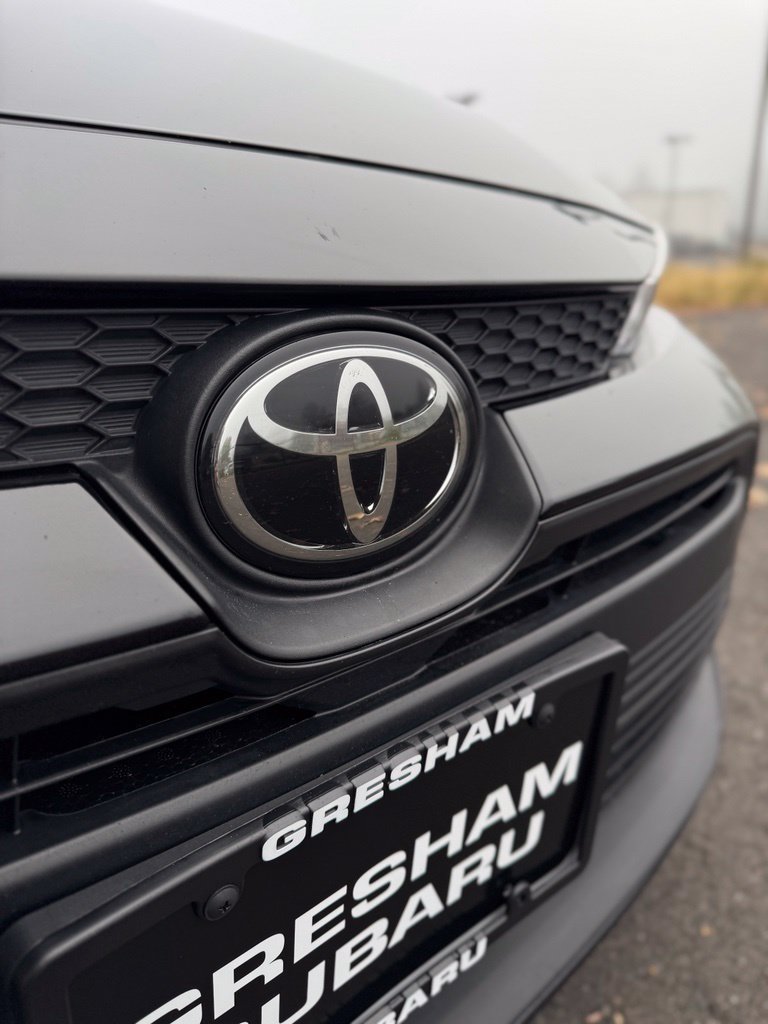 Used 2025 Toyota Corolla LE FWD image 38