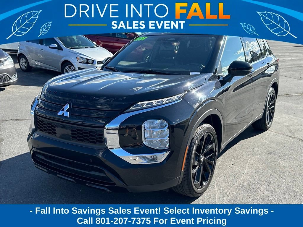 Used 2024 Mitsubishi Outlander SE Black Edition AWD/4WD image 2