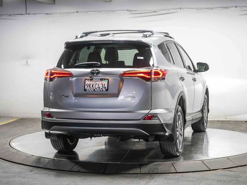 Used 2018 Toyota RAV4 Limited w/ All Weather Liner Package image 11