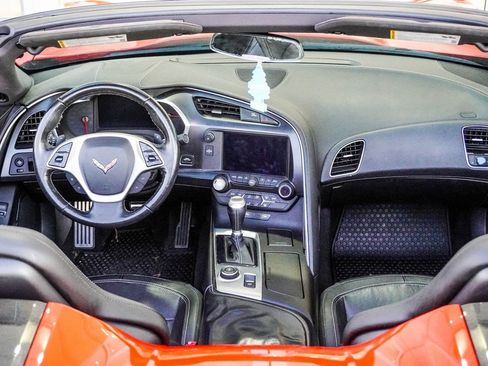 Used 2014 Chevrolet Corvette Stingray Convertible image 13