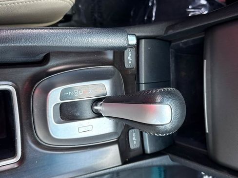 Used 2015 Honda Crosstour EX-L image 28