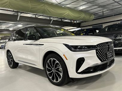 Used 2024 Lincoln Nautilus Reserve w/ Equipment Group 202A