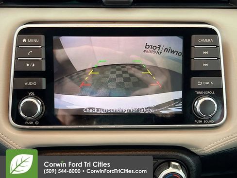 Used 2020 Nissan Versa SV image 19