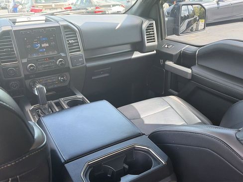 Used 2018 Ford F150 Raptor w/ Equipment Group 802A Luxury image 18