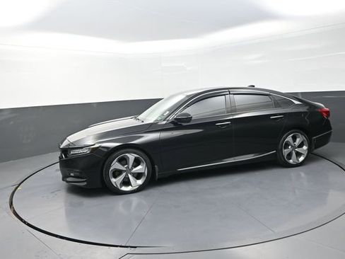 Used 2019 Honda Accord Touring image 60