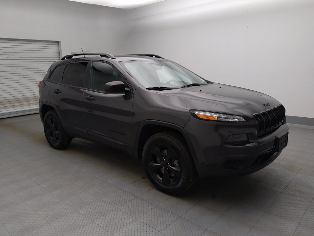 Used 2017 Jeep Cherokee Sport w/ Cold Weather Group AWD/4WD image 11