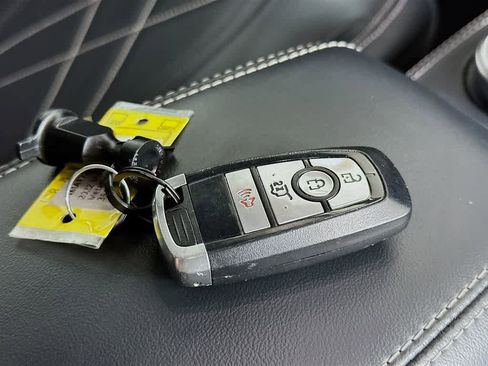 Certified 2022 Ford Mustang Mach-E Select image 20