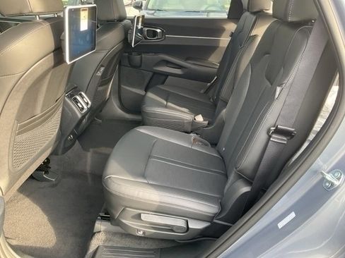 New 2025 Kia Sorento EX w/ Panoramic Sunroof Package image 19
