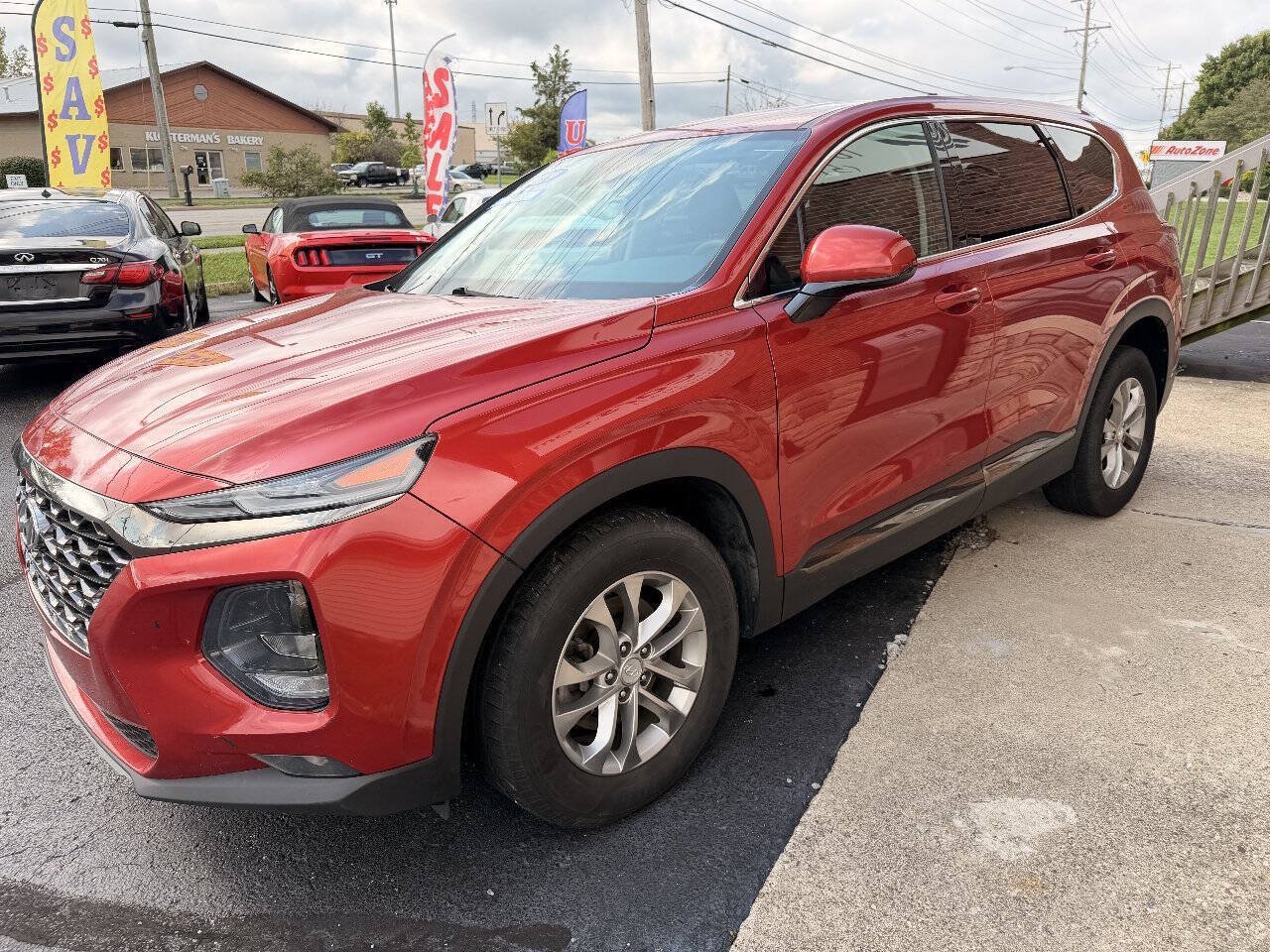 Used 2019 Hyundai Santa Fe SEL FWD image 4