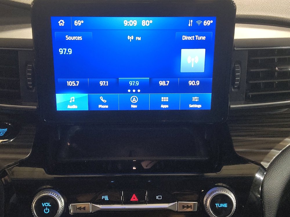 Used 2023 Ford Explorer Limited RWD image 25