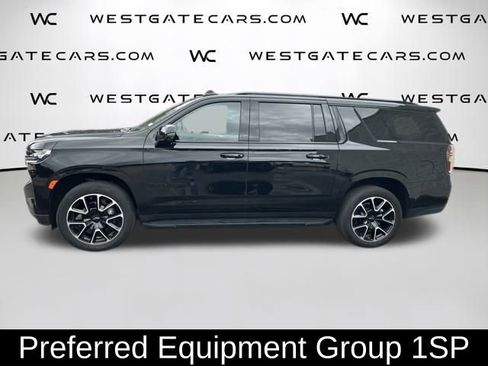 Used 2022 Chevrolet Suburban RST w/ Luxury Package image 4