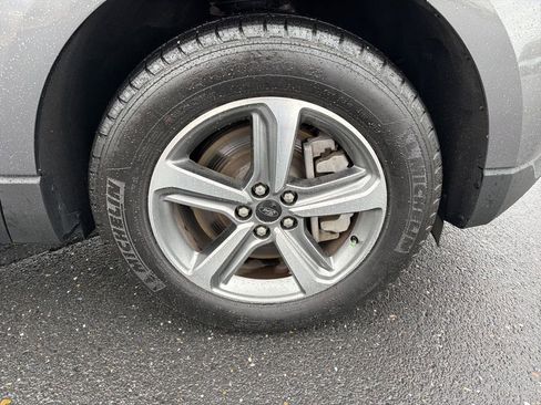 Used 2024 Ford Edge SEL w/ Convenience Package image 11