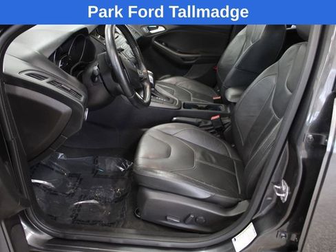 Used 2015 Ford Focus SE w/ Equipment Group 201A image 14