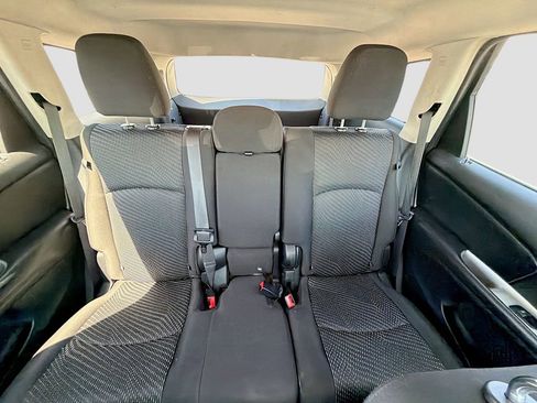 Used 2020 Dodge Journey SE FWD image 15