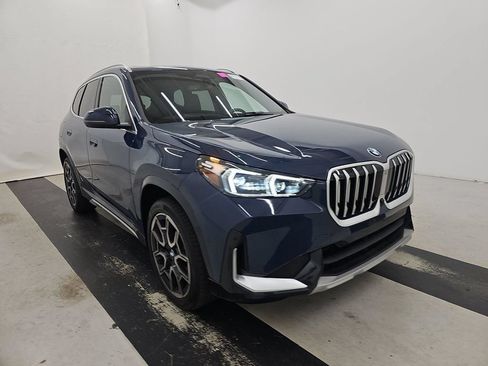 Used 2026 BMW X1 xDrive28i AWD/4WD image 3