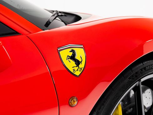 Used 2019 Ferrari 488 Pista Coupe image 63