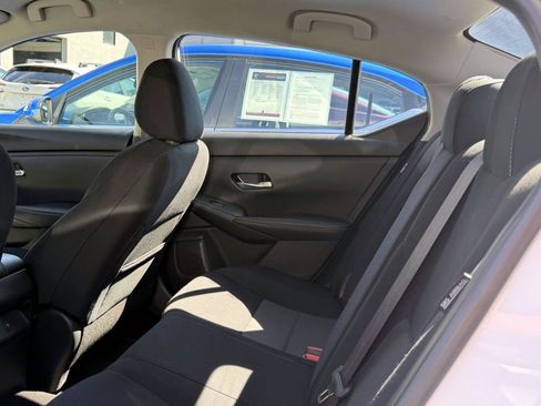 Used 2023 Nissan Sentra SV FWD image 10