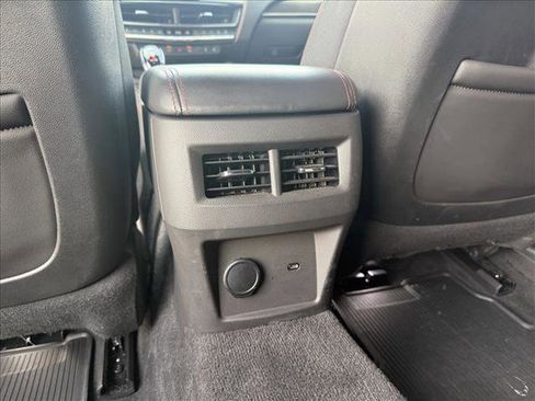 Used 2023 Cadillac CT5 Sport RWD image 26