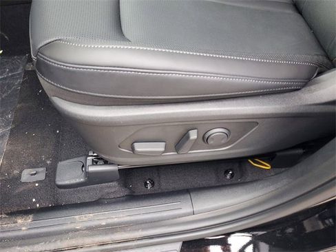 New 2025 Kia Sorento EX image 9