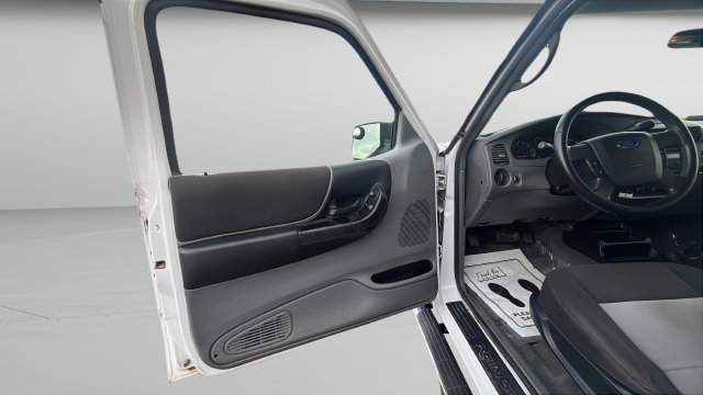 Used 2011 Ford Ranger XLT w/ Bright Trim Group AWD/4WD image 9