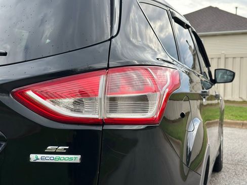 Used 2013 Ford Escape SE FWD image 12