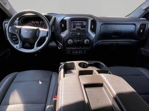 Used 2023 Chevrolet Silverado 1500 Custom Trail Boss w/ LPO, Dark Essentials Package AWD/4WD image 7