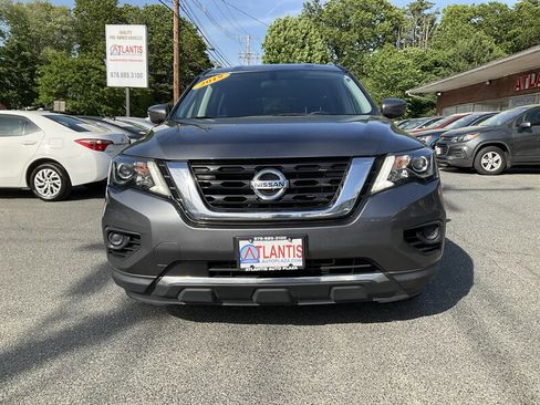 Used 2019 Nissan Pathfinder S AWD/4WD image 2