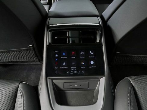 Certified 2024 Porsche Panamera 4 AWD/4WD image 19