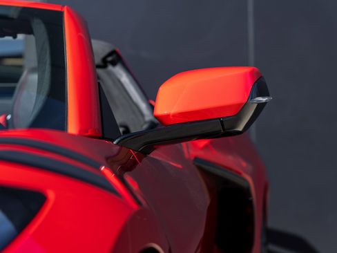 Used 2021 Chevrolet Corvette Stingray Premium Conv w/ Z51 Performance Package image 17