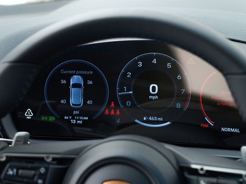 New 2026 Porsche Cayenne image 20