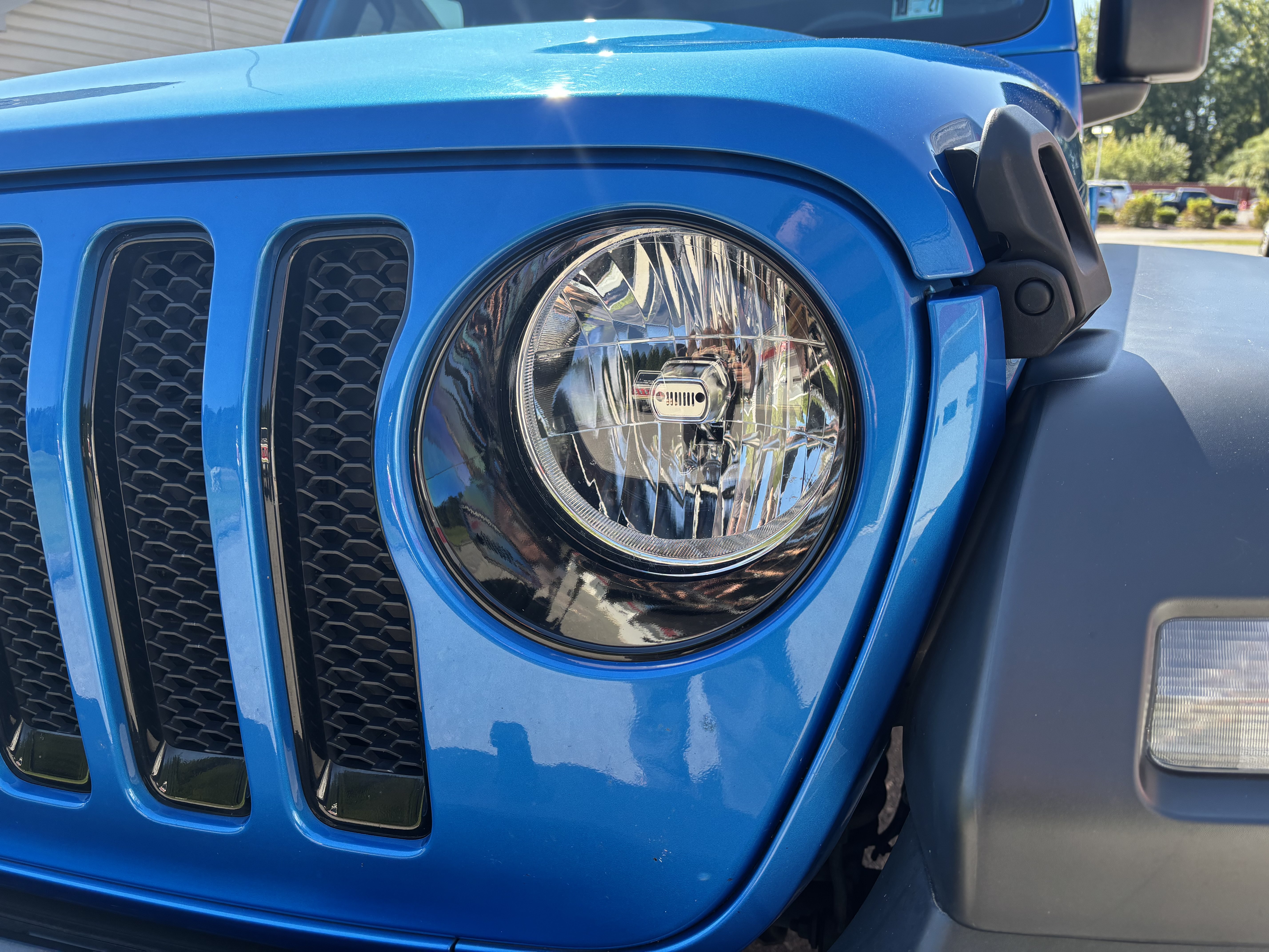 Used 2021 Jeep Wrangler Unlimited Sport w/ Dual Top Group AWD/4WD image 10