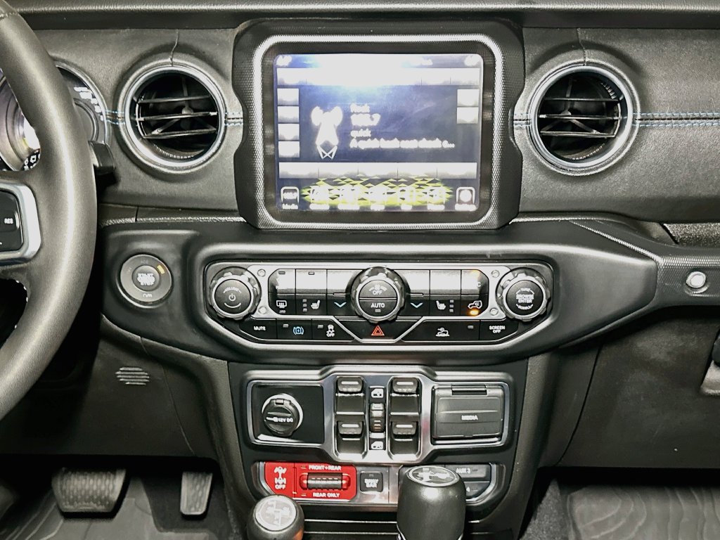 Certified 2023 Jeep Wrangler Unlimited Rubicon 4xe w/ Cold Weather Group AWD/4WD image 11