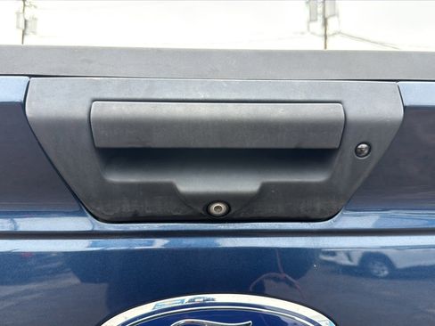 Used 2018 Ford F150 XL w/ Equipment Group 101A Mid image 8