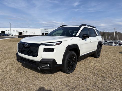 New 2026 Subaru Outback Limited image 3