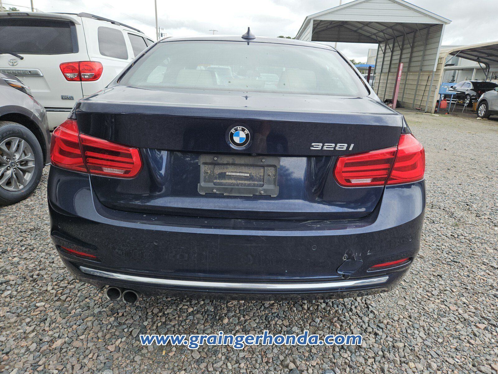 Used 2016 BMW 328i Sedan RWD image 9