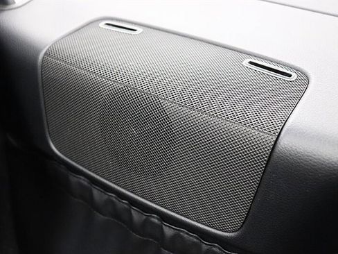 Used 2013 Mercedes-Benz SLK 250 image 43