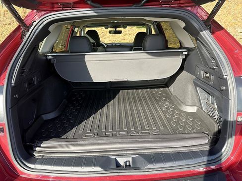 Used 2020 Subaru Outback Limited w/ Popular Package #2 image 23