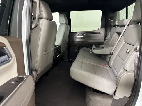 New 2026 GMC Sierra 1500 SLT w/ SLT Premium Plus Package image 25
