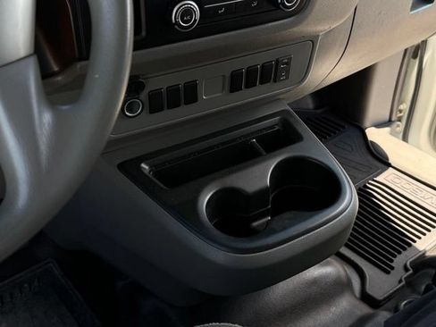 Used 2020 Nissan NV 1500 S RWD image 19