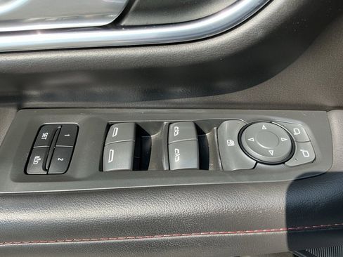 Used 2021 Chevrolet Suburban RST w/ Rear Media and Nav Package image 68