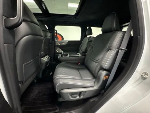 Used 2026 INFINITI QX80 Autograph w/ Premium Cargo Package image 11