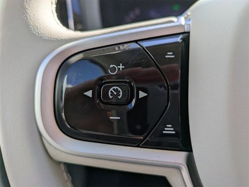 New 2026 Volvo XC60 B5 Ultra w/ Climate Package image 25