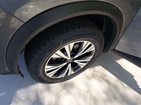 Used 2023 Nissan Rogue SV image 26