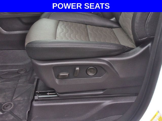 Used 2026 Chevrolet Silverado 1500 ZR2 AWD/4WD image 8